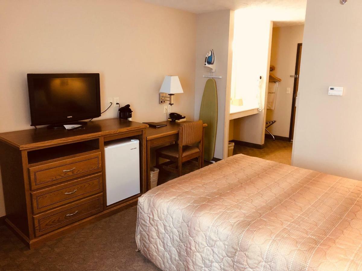Shenandoah Inn & Suites Exteriör bild